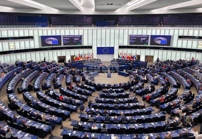 Румънски евродепутат съди председателката на Европейската комисия Урсула фон дер Лайен за клевета