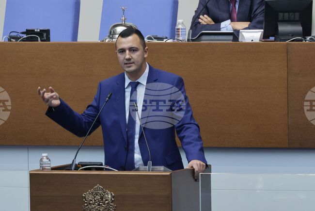 BSP-United Left Submits Bill to Promote Volunteer Service