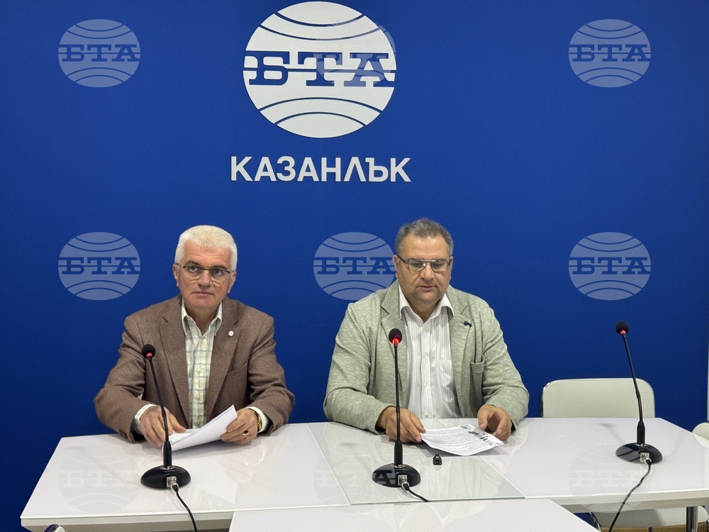 Община Казанлък няма готовност да поеме управлението на паметника „Бузлуджа“, заявиха общински съветници от ПП-ДБ 