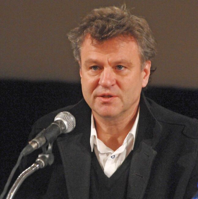  НЧ „Добри Войников-1856“ – Шумен: Филмовият продуцент, режисьор и оператор Димитър Гочев ще участва в програмата за награждаването на победителите в „Кино в длан“