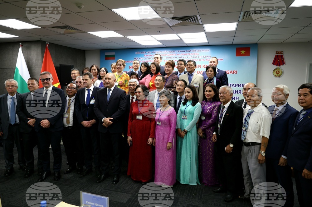 Президентът Румен Радев очаква още по-усилена работа от посолството ни във Виетнам, за да бъде съкратено времето за издаване на визи