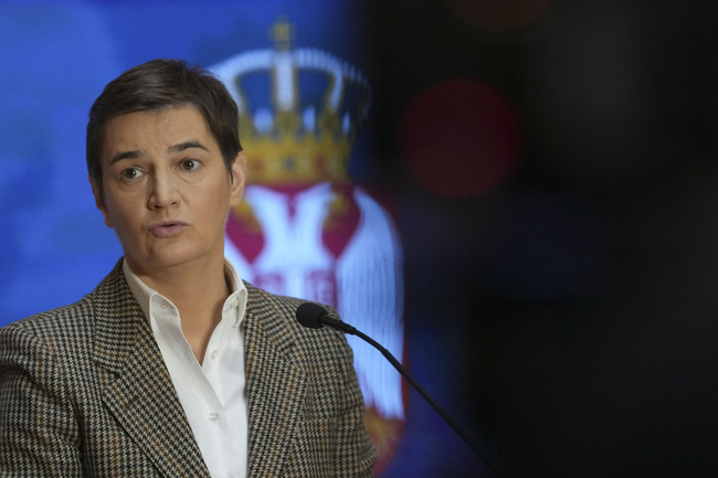 Процесът на разширяване не се основава на заслуги, а на политика, каза председателят на сръбския парламент Ана Бърнабич
