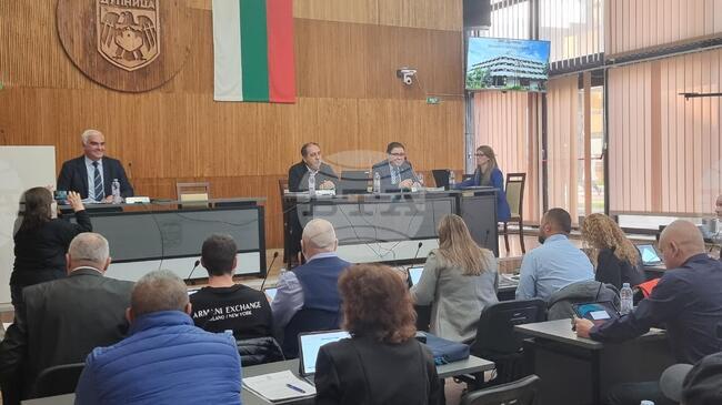 Съветниците в Дупница удължиха срока за подаване на декларации за отпадъците