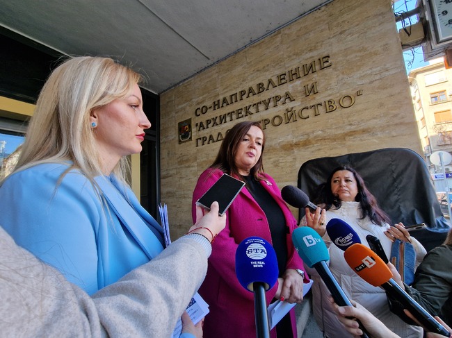 Поставяме въпроса за компетентността и качествата на арх. Богдана Панайотова, каза Ваня Тагарева от групата на ГЕРБ-СДС 