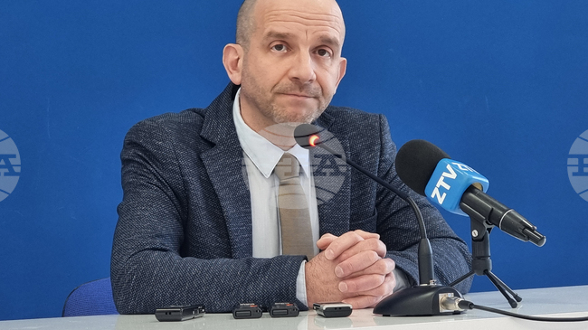 Общински съветник в Ловеч предлага намаляване на месечните възнаграждения на него и колегите му 