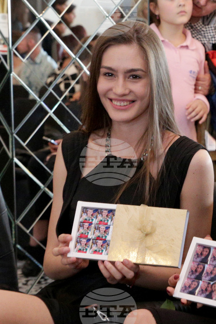 Треньорската комисия към БФХГ избра най-успешните клубни треньори за 2024 година