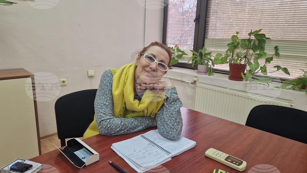 Творческият процес в Театрално-музикалния и филхармоничен център в Разград не е спрял, коледният дух вече завладя културната институция