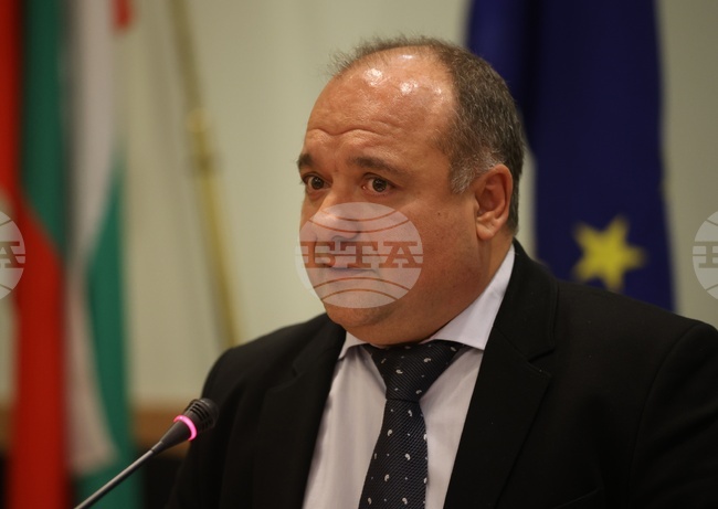 Environment Minister Underlines Substantial Cuts in Water Network Losses as Top Priority