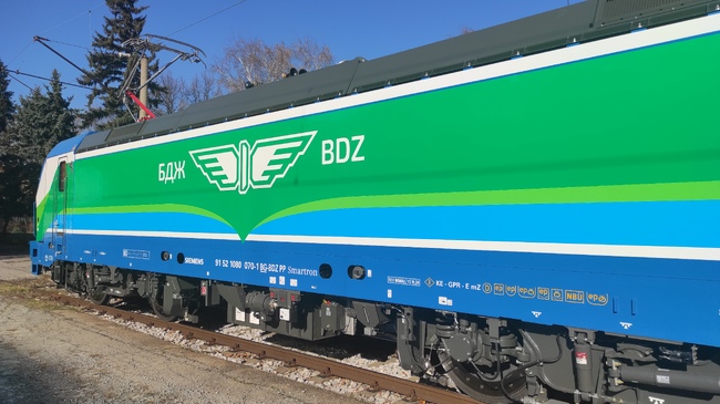 Новите електрически локомотиви „Смартрон“ ще носят имената на изявени български възрожденци, съобщават от БДЖ