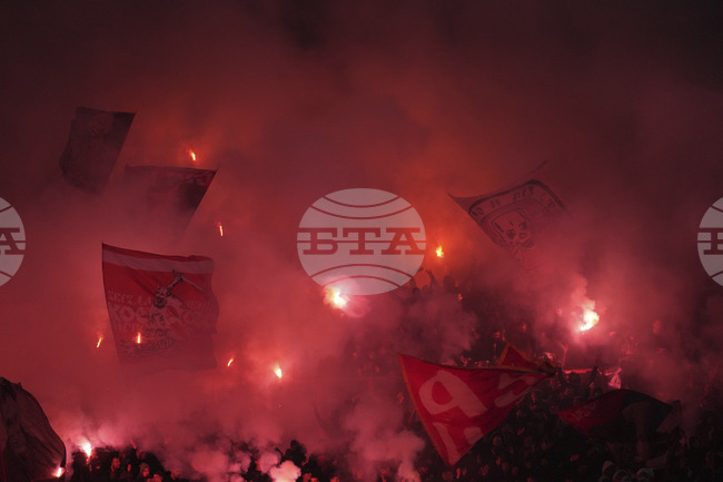 УЕФА забрани на феновете на Цървена звезда (Белград) да присъстват на следващото гостуване на отбора в Лига Европа заради расистки обиди