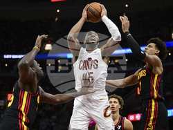 Cavaliers Hawks Basketball