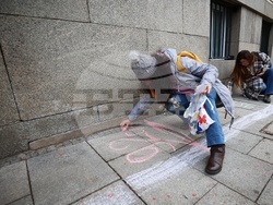 Столична община - тротоари - протест