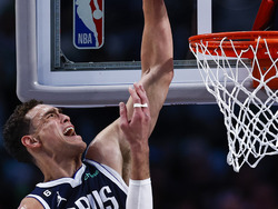 Pelicans Mavericks Basketball