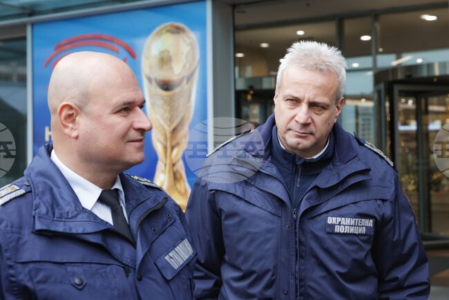 МВР засилва охраната при по-големите търговски центрове в София