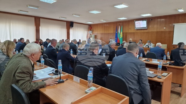 Наредба за символите, почетните звания, отличията и наградите на Община Шумен беше приета от общинските съветници 