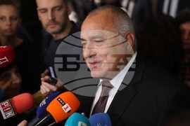 Народно събрание - кулоари - Бойко Борисов - брифинг