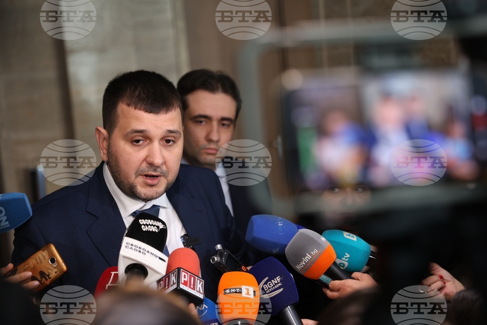 Народно събрание - кулоари - Йордан Иванов - брифинг