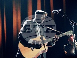 Малийският блусмен Бубакар Траоре ще изнесе концерт в София на 30 ноември. Снимка: организатори