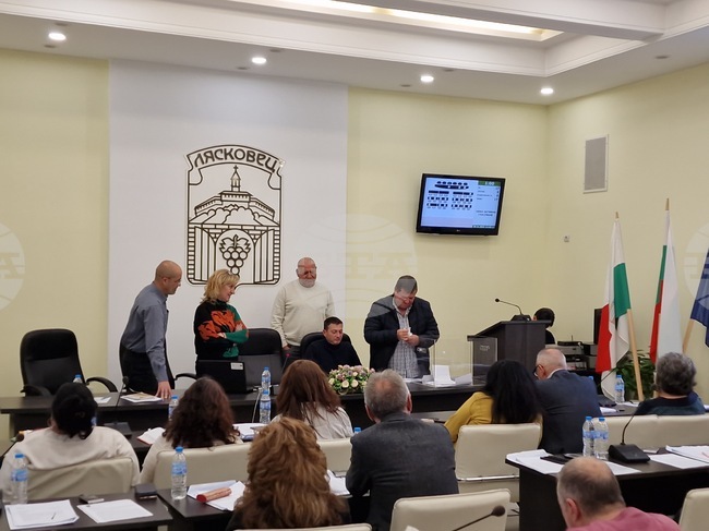 Веселин Гърбатилов беше избран за заместник-председател на Общинския съвет в Лясковец