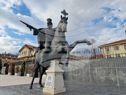 Мирково - сграда на Община Мирково - коледна украса