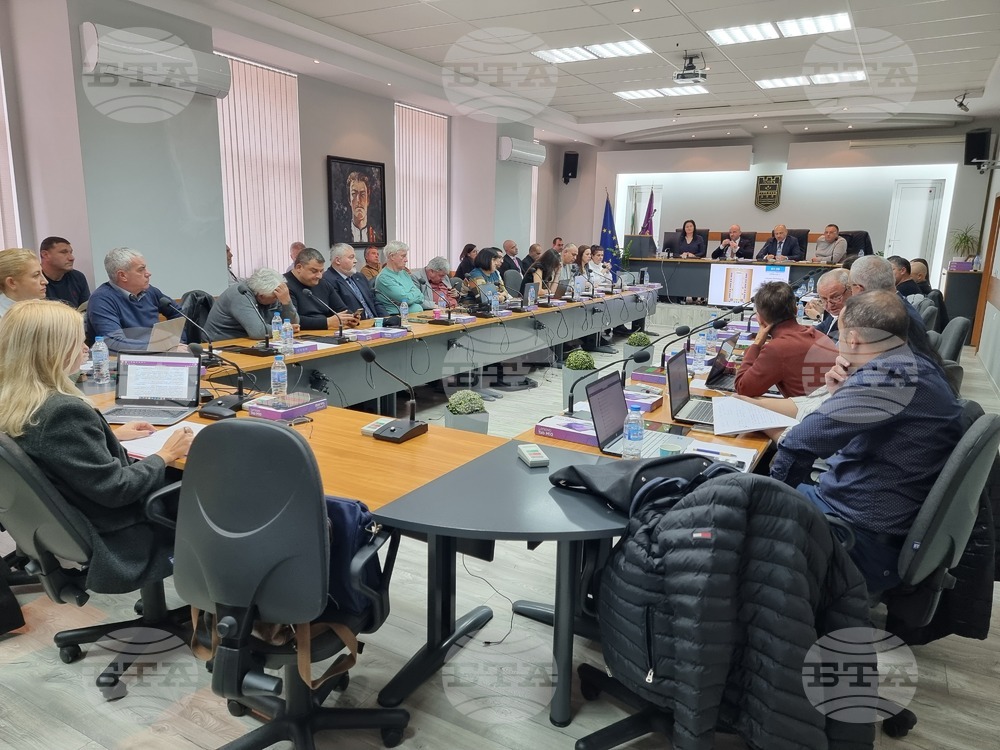 Общинските съветници в Ловеч не приеха увеличаването на местните данъци