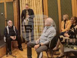 Унгарското издание на сборника „Гласът на другите“ на Пламен Дойнов бе представено в Българския културен институт в Будапеща