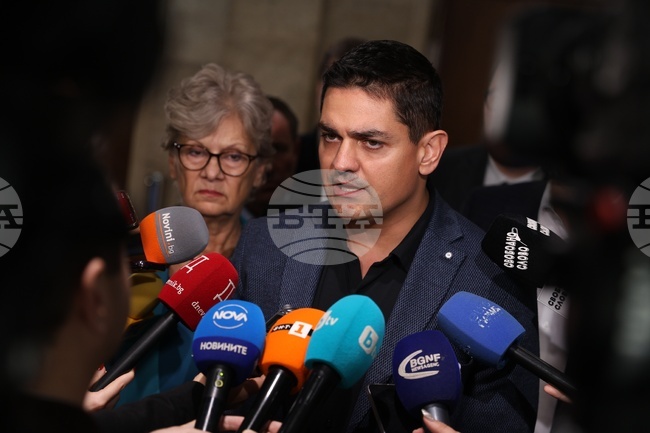 Parliament's Seventh Failed Attempt to Elect Chair Was Fixed Game, MECh Leader Vasilev Says