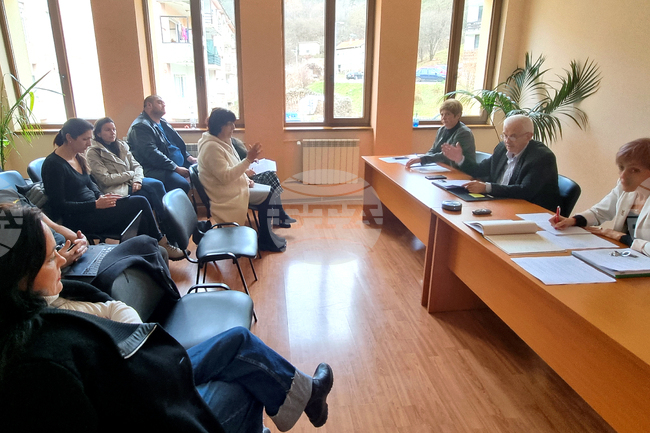 Трън - Общински съвет - сесия