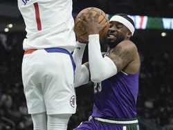Clippers Bucks Basketball