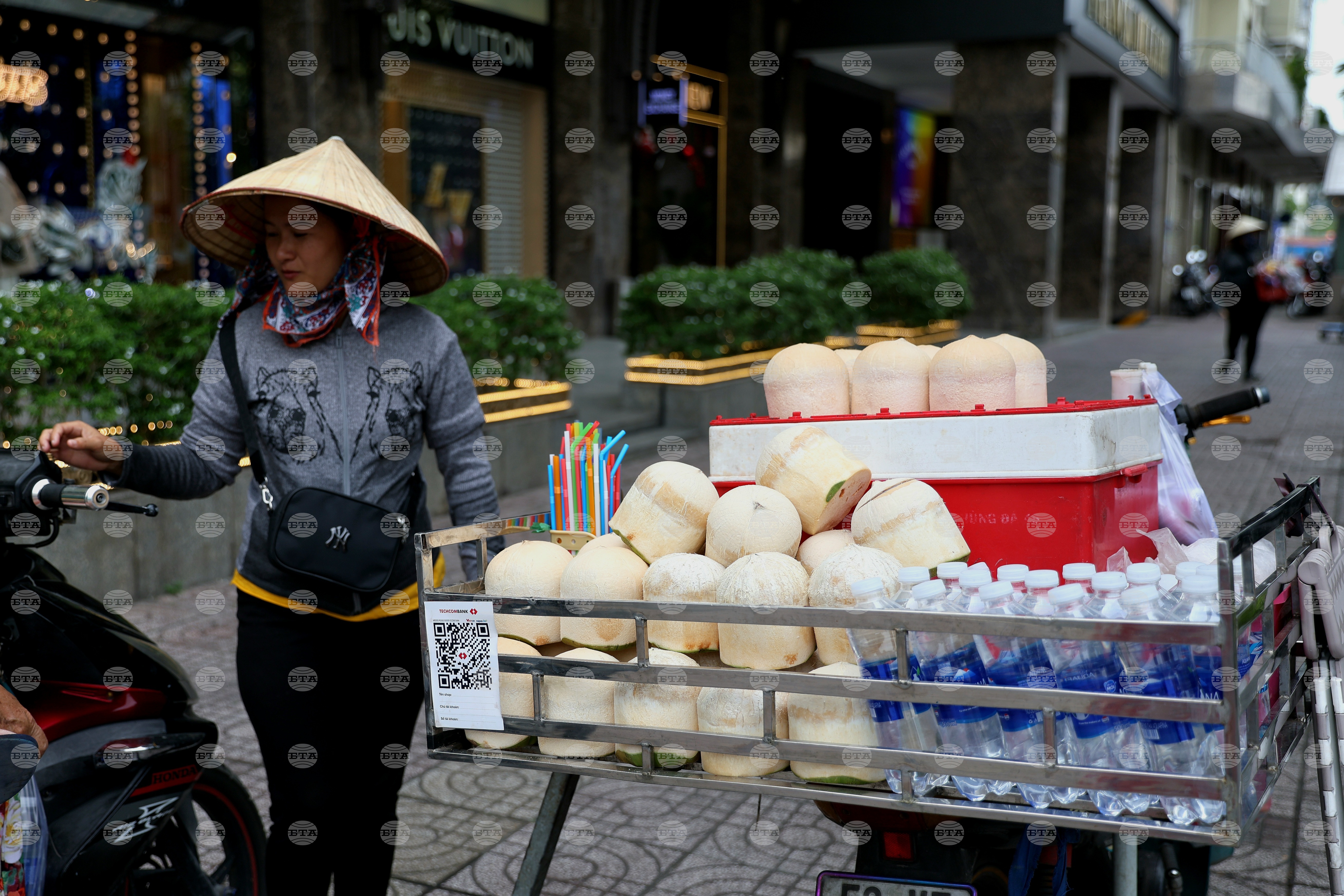 Vietnam odpravil vizume za državljane 12 držav, vključno s Slovenijo, za turistične obiske do 45 dni