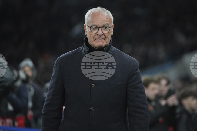 Треньорът на Рома Клаудио Раниери похвали опитния защитник Матс Хумелс