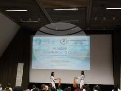 С музикално-поетичен спектакъл приключиха дейностите по проект „Мелодии на българското слово“ в училище „Христо Ботев“ в Аугсбург