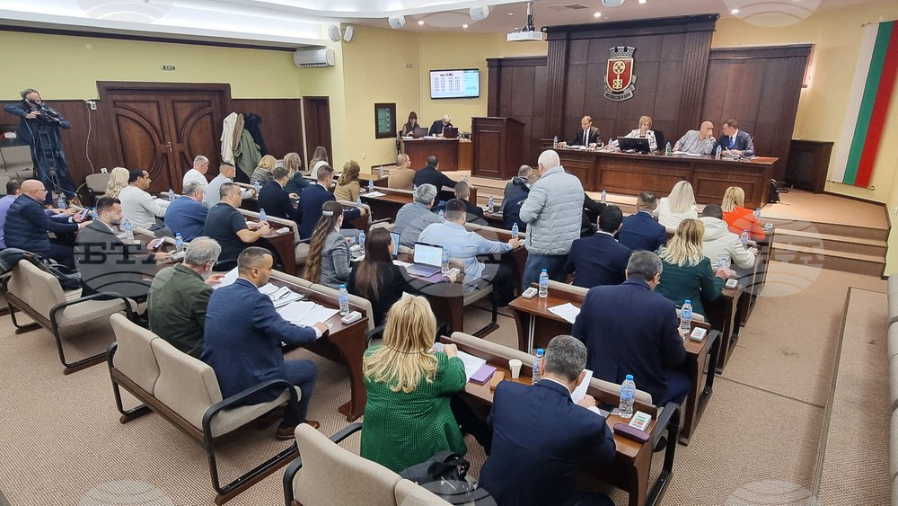 Кметът на Хасково предлага на Общинския съвет запазване на таксата битови отпадъци, съветници искат промяна в Правилника за работа 