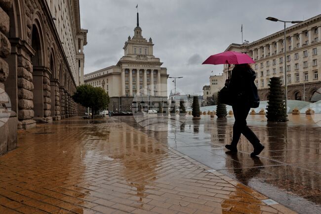 GERB-UDF, Democratic Bulgaria Discuss Drafts for Coalition Agreement