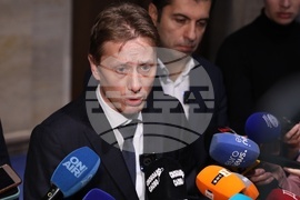 Народно събрание - кулоари - ПП-ДБ - изявление