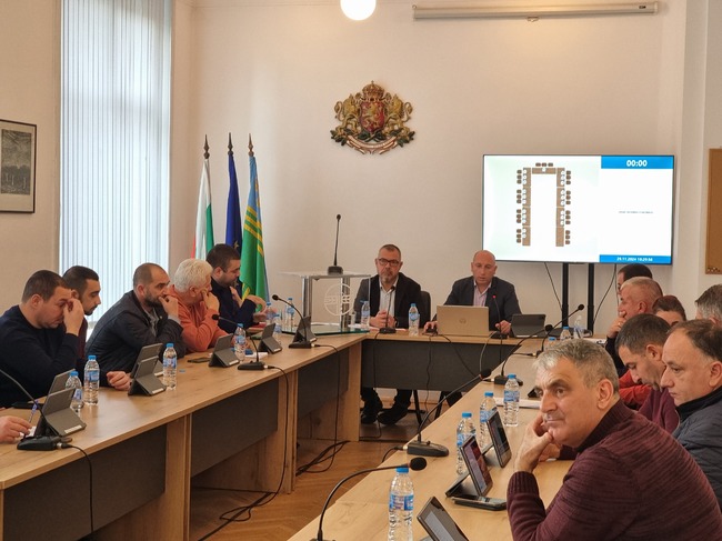 Близо 90 деца в неравностойно социално положение ще получават безплатен топъл обяд в училище в община Тунджа