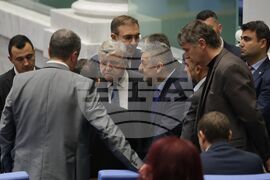 Парламент - първо заседание