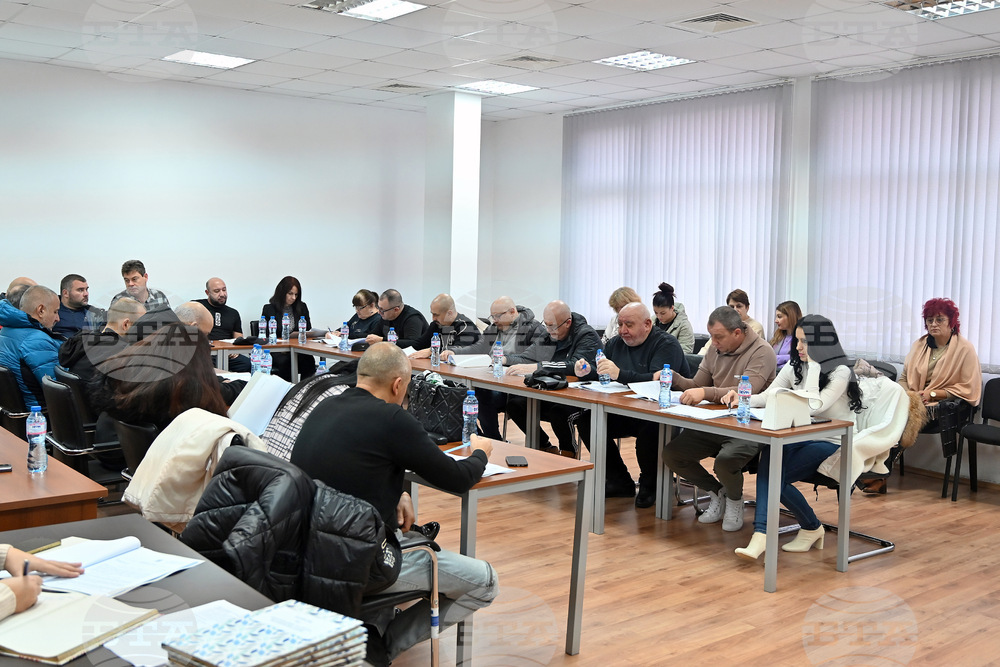 Общинските съветници в Лом гласуваха настанените в Дома за стари хора в село Добри Дол да бъдат временно преместени в Лом