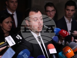 Народно събрание - кулоари - Петър Петров - брифинг