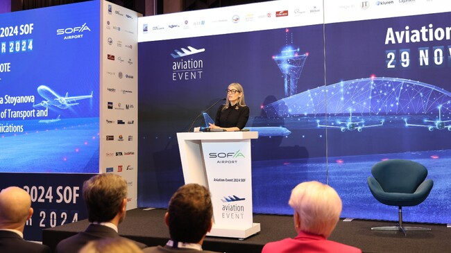 Министерство на транспорта и съобщенията: Министър Красимира Стоянова откри международен авиационен форум 