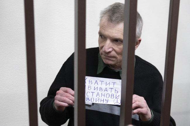 Хвърленият в затвора руски дисидент Горинов получи още една тригодишна присъда за „оправдаване на тероризма“