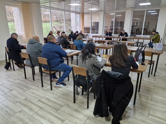 Общинските съветници в Златарица приеха изменения в администрирането на местните данъци и такси, влизащи в сила с въвеждането на еврото