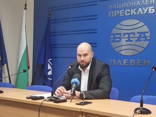 Пресконференция на председателя на Общински съвет - Плевен доц. д-р Иван Малкодански