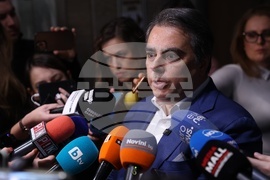 Народно събрание - кулоари - ПП-ДБ - изявление