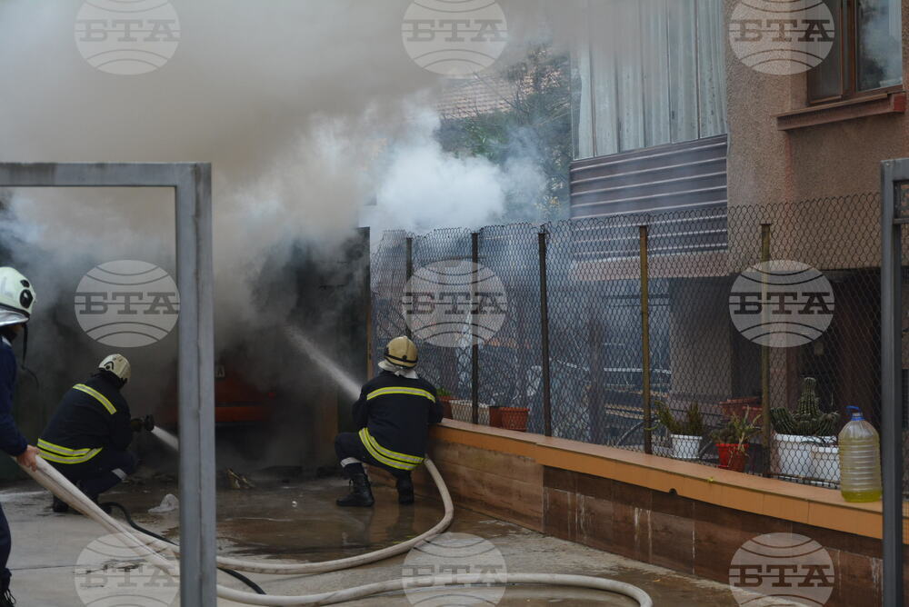 Потушени са 43 пожара в страната за последното денонощие; има двама пострадали