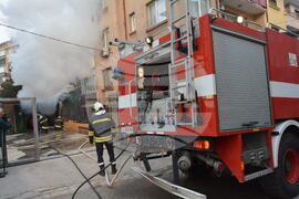 Хасково - пожар - автомобил