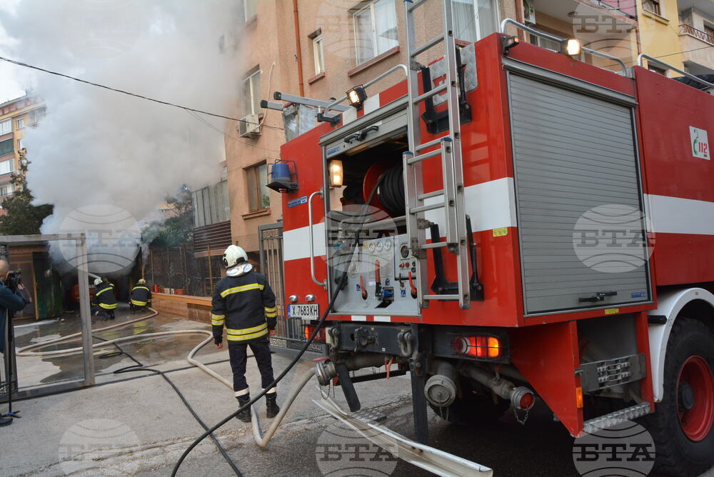 Хасково - пожар - автомобил