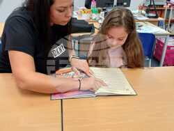 Училище „Д-р Петър Берон“ в Рединг, Великобритания, се включи в инициативата „Ден на четенето“ 