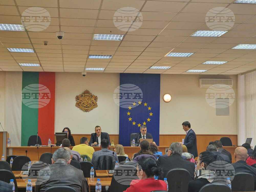 На извънредната сесия на общинския съвет в Пазарджик се приеха промените в капиталовите разходи
