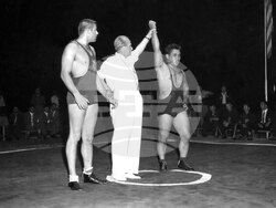 София - Борба - Международна среща - БНР - САЩ